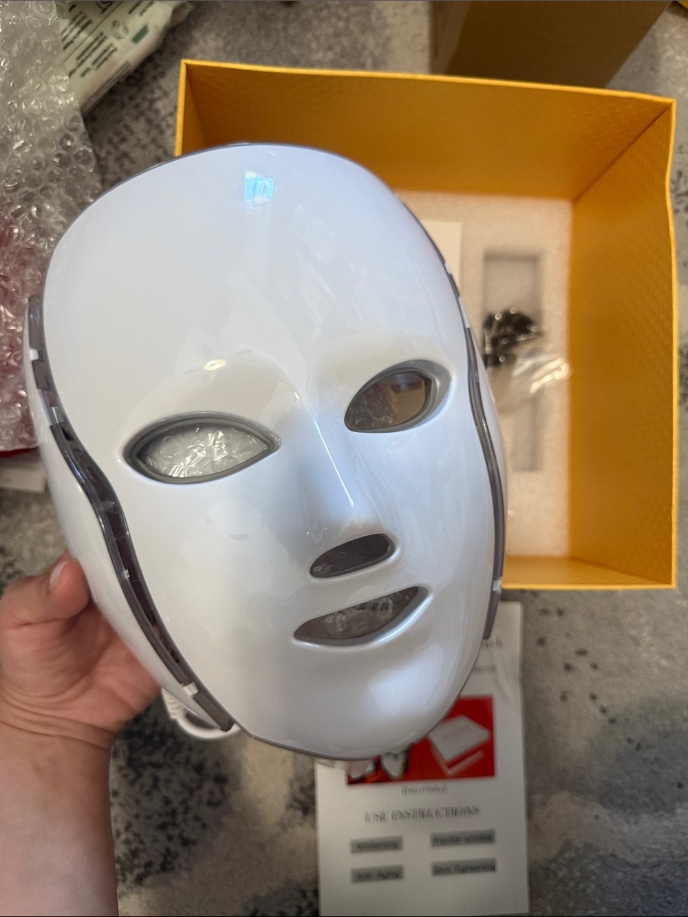 LED Light Therapy Facial Mask - White